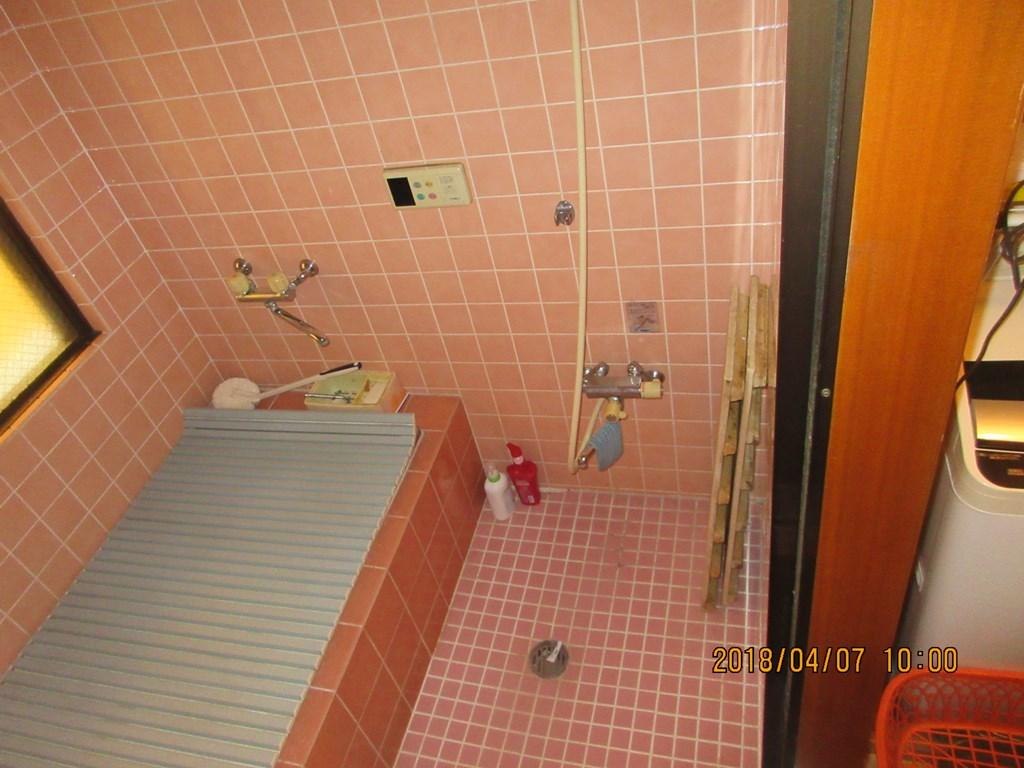 浴室リフォーム【在来への浴室からユニットバスへ交換】のビフォー画像